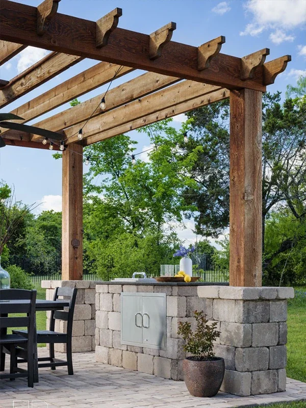 outdoor pergola builder in Salado Texas.